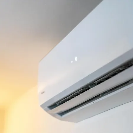 Two Steps From - Maggiore Relax 아파트 *