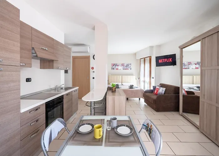 Апартаменты Two Steps From - Maggiore Relax